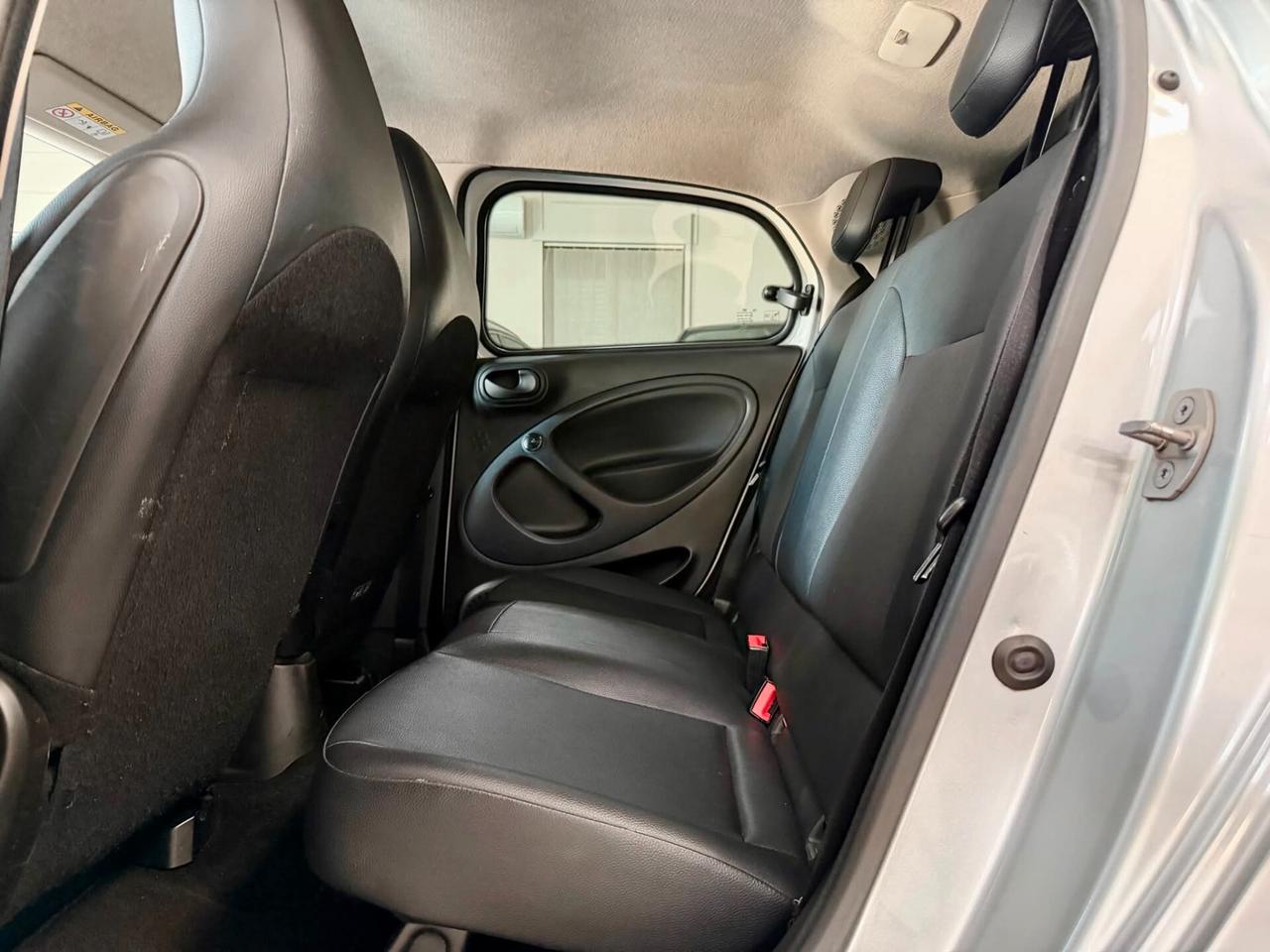 Smart ForFour 1.0 70cv GPL twinamic 2017