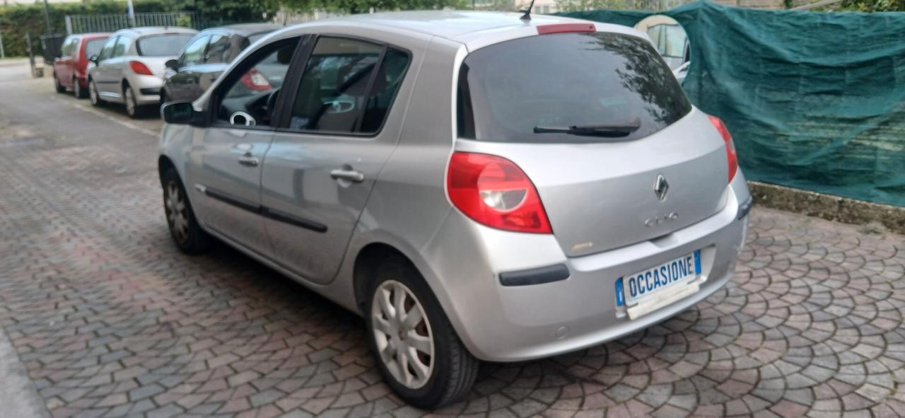 Renault Clio 1200 gpl
