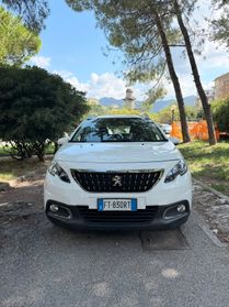 Peugeot 2008 PEGEOUT GPL PURETECH