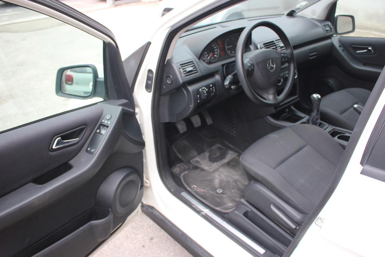 Mercedes-Benz A 160 2.0 CDI 82 CV 5PORTE KM REALI CERTIFICATI GARANZIA 12 MESI TAGLIANDATA NEOPATENTATI OK