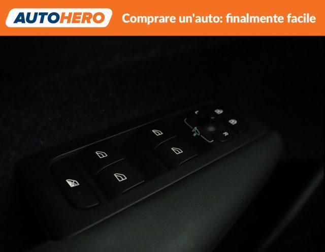 VOLVO XC40 T3 Geartronic Business Plus