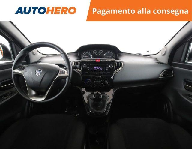 LANCIA Ypsilon 1.2 69 CV 5 porte Gold