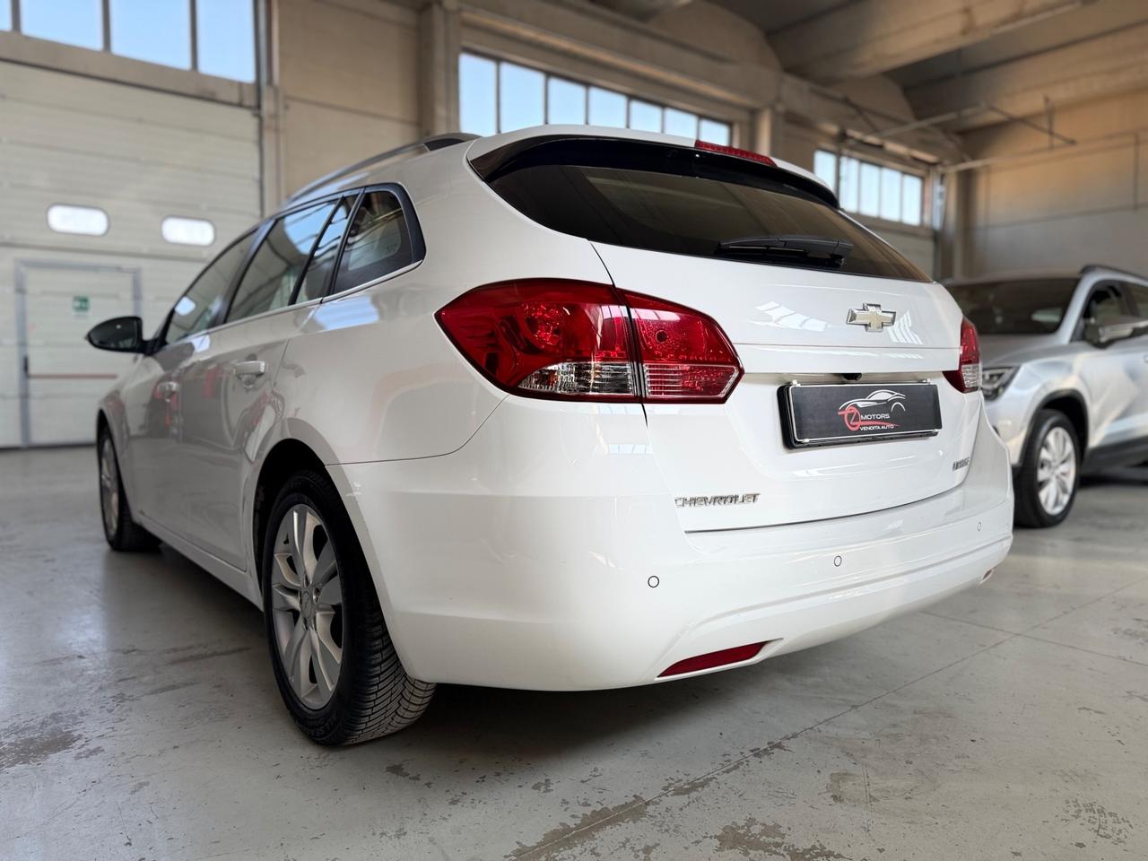 Chevrolet Cruze 1.7 Diesel Station Wagon Start/Stop LTZ