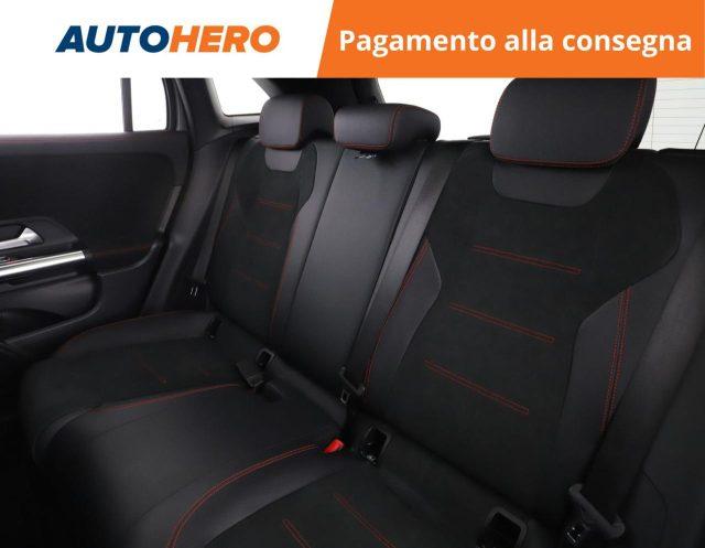MERCEDES-BENZ GLA 200 d Automatic Premium