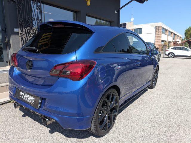 OPEL Corsa 1.6 Turbo Coupé OPC + pack opc performance