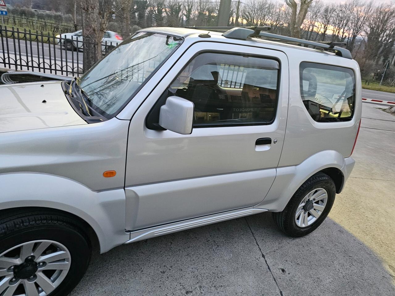 Suzuki Jimny 1.3i 16V cat 4WD Special