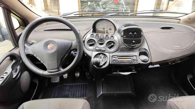 FIAT Multipla 1.9 MJT Dynamic