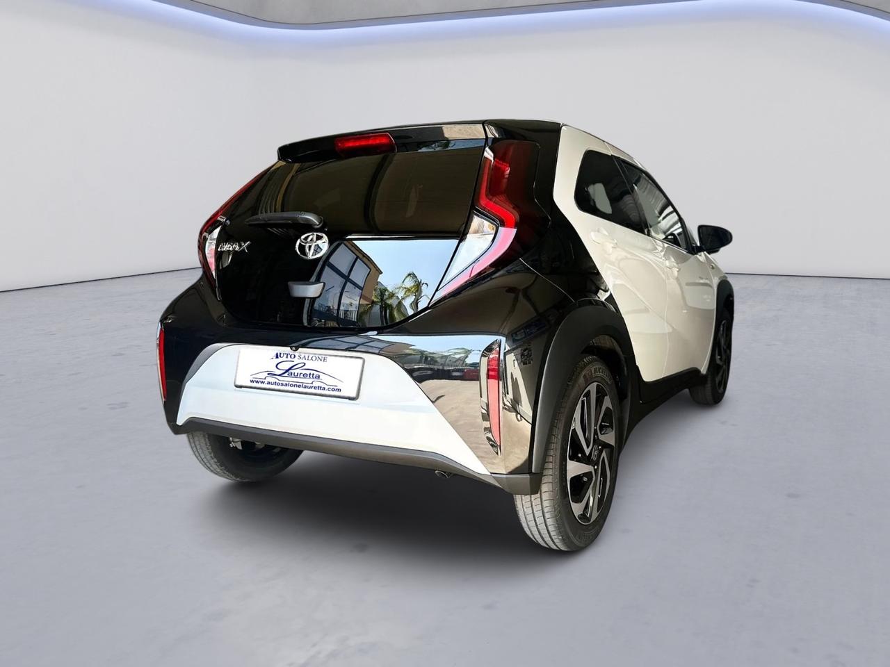 Toyota Aygo X 1.0 VVT-i 72 CV 5 porte Trend
