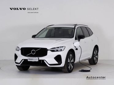 Volvo XC60 T6 Plug-in hybrid AWD automatico Plus Dark