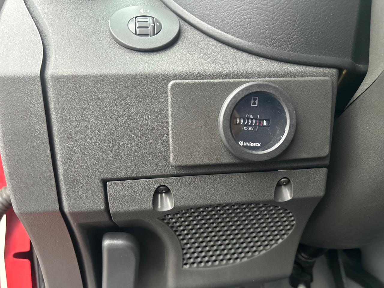 Iveco Daily 35C10 2.3 Hpi cabinato con Cestello elevatore