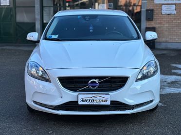 Volvo V40 D2 1.6 Geartronic r-design 2015