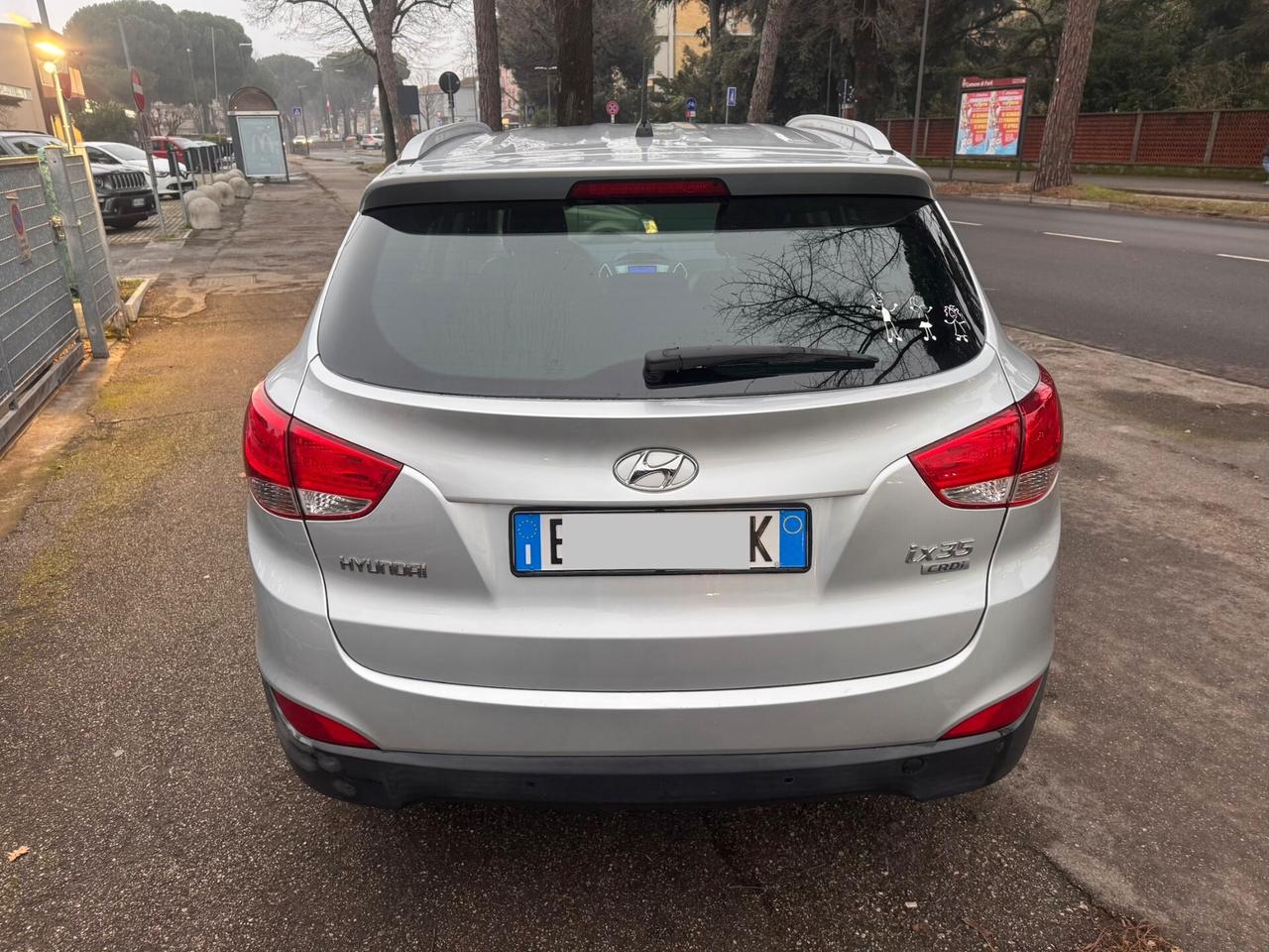 Hyundai iX35 1.7 CRDi 2WD neopaten garanzia 12 mesi