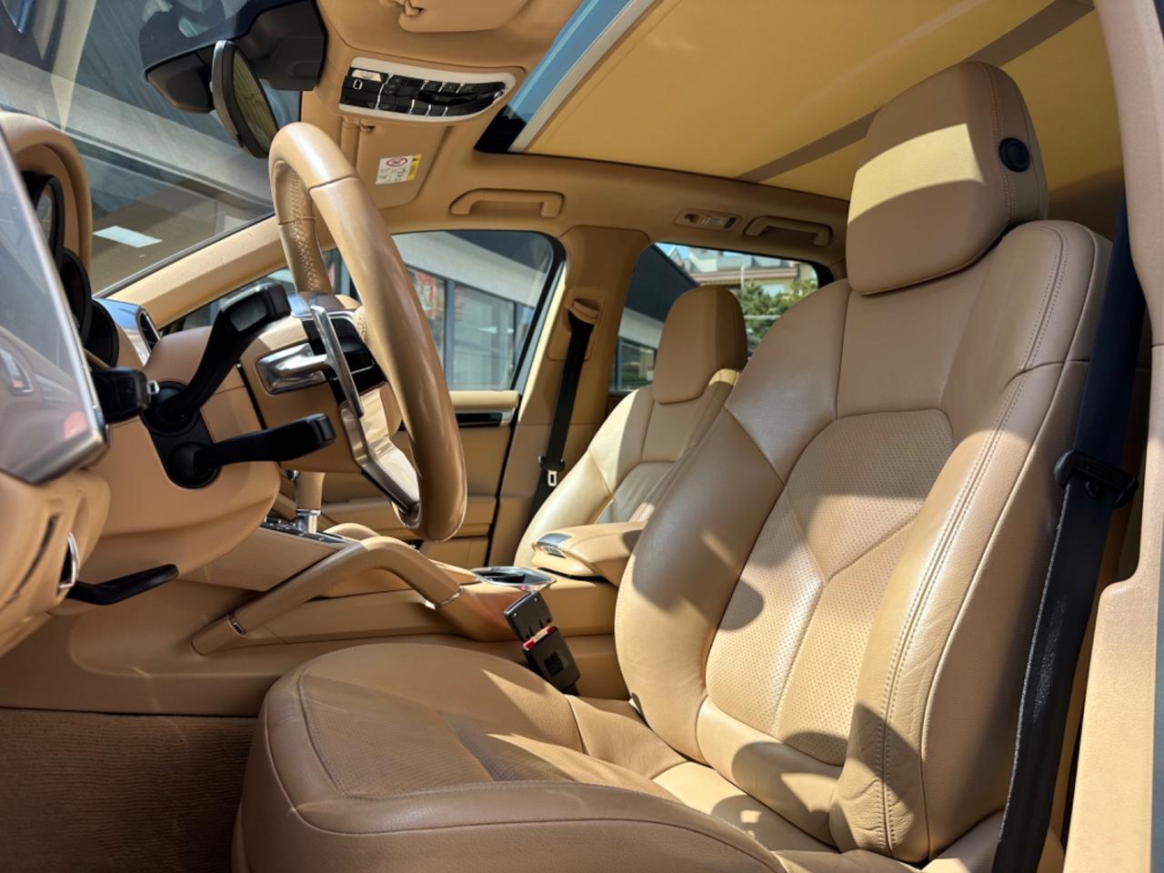 Porsche Cayenne 3.0 Diesel Tetto Pelle Platinum 2015