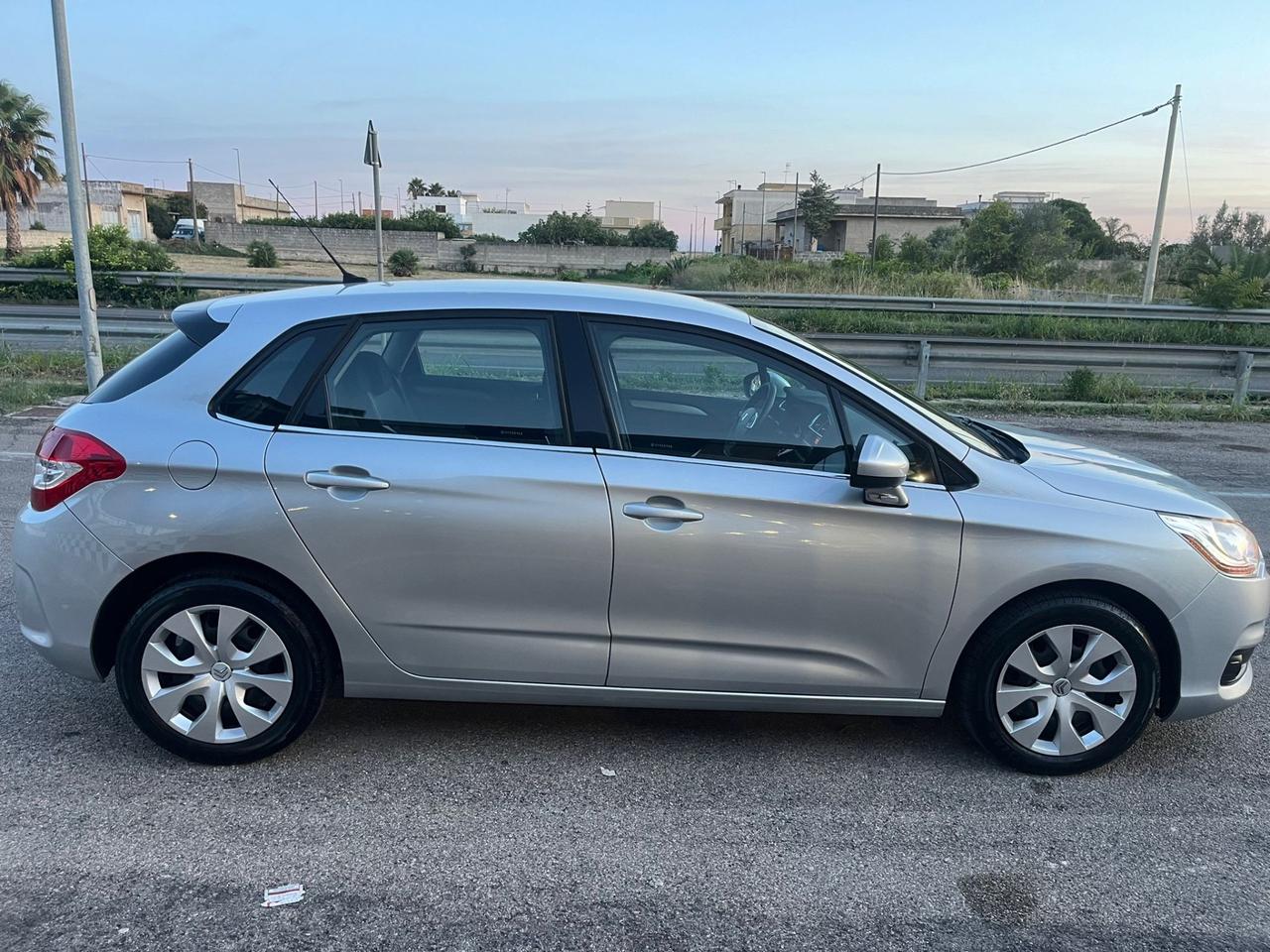 Citroen C4 1.6 HDi 90 Seduction Unipro 2013