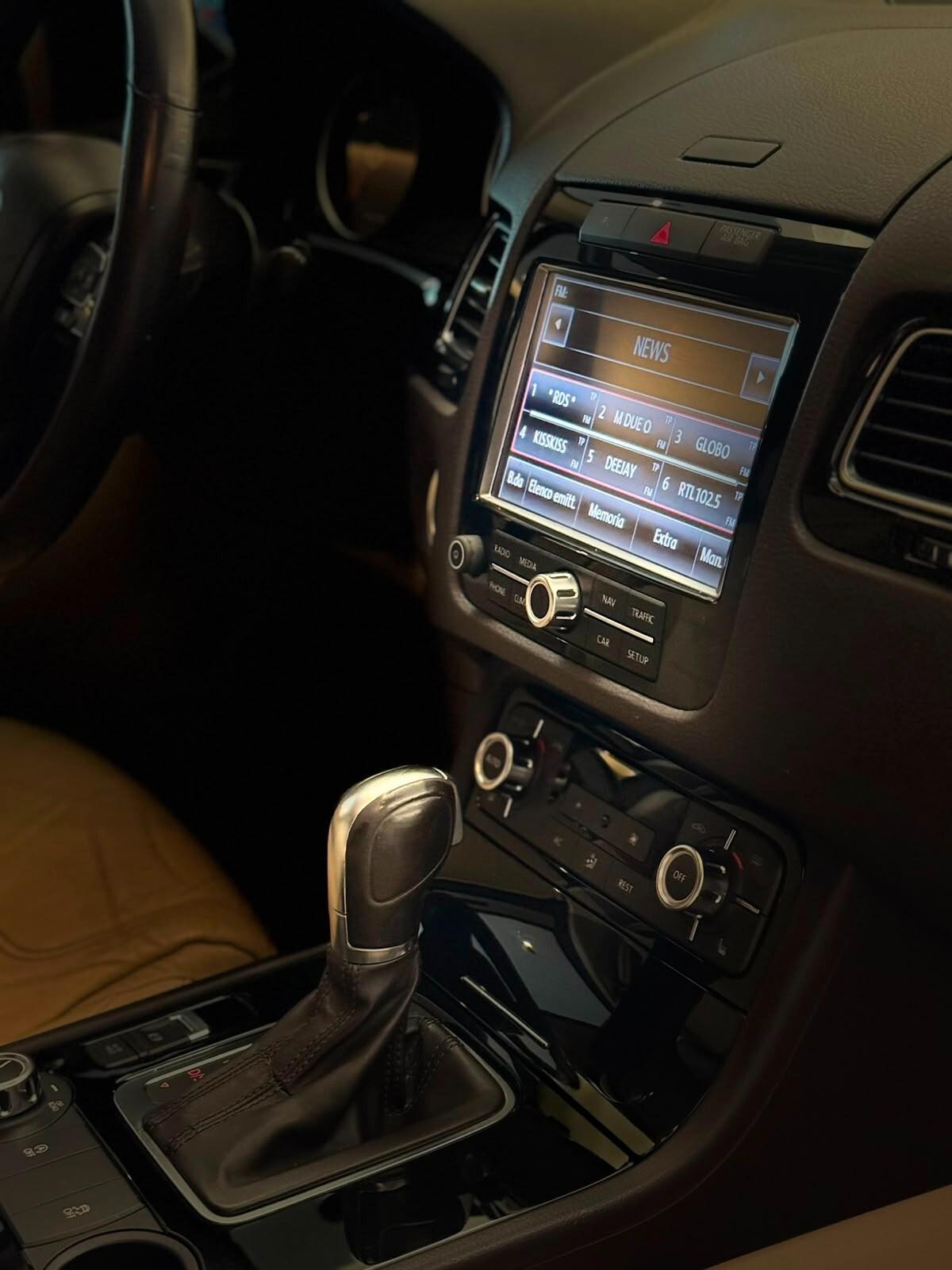 VOLKSWAGEN TOUAREG 3.0 TDI EXECUTIVE 245 CV FULL OPTIONAL AUTOMATICA
