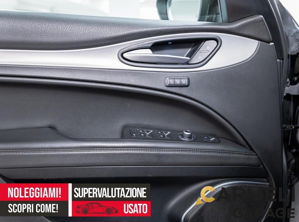 Alfa Romeo Stelvio 2.2 Turbodiesel 210 CV AT8 Q4 Veloce-CERCHI DA 20”-UNICOPROPRIETARIO
