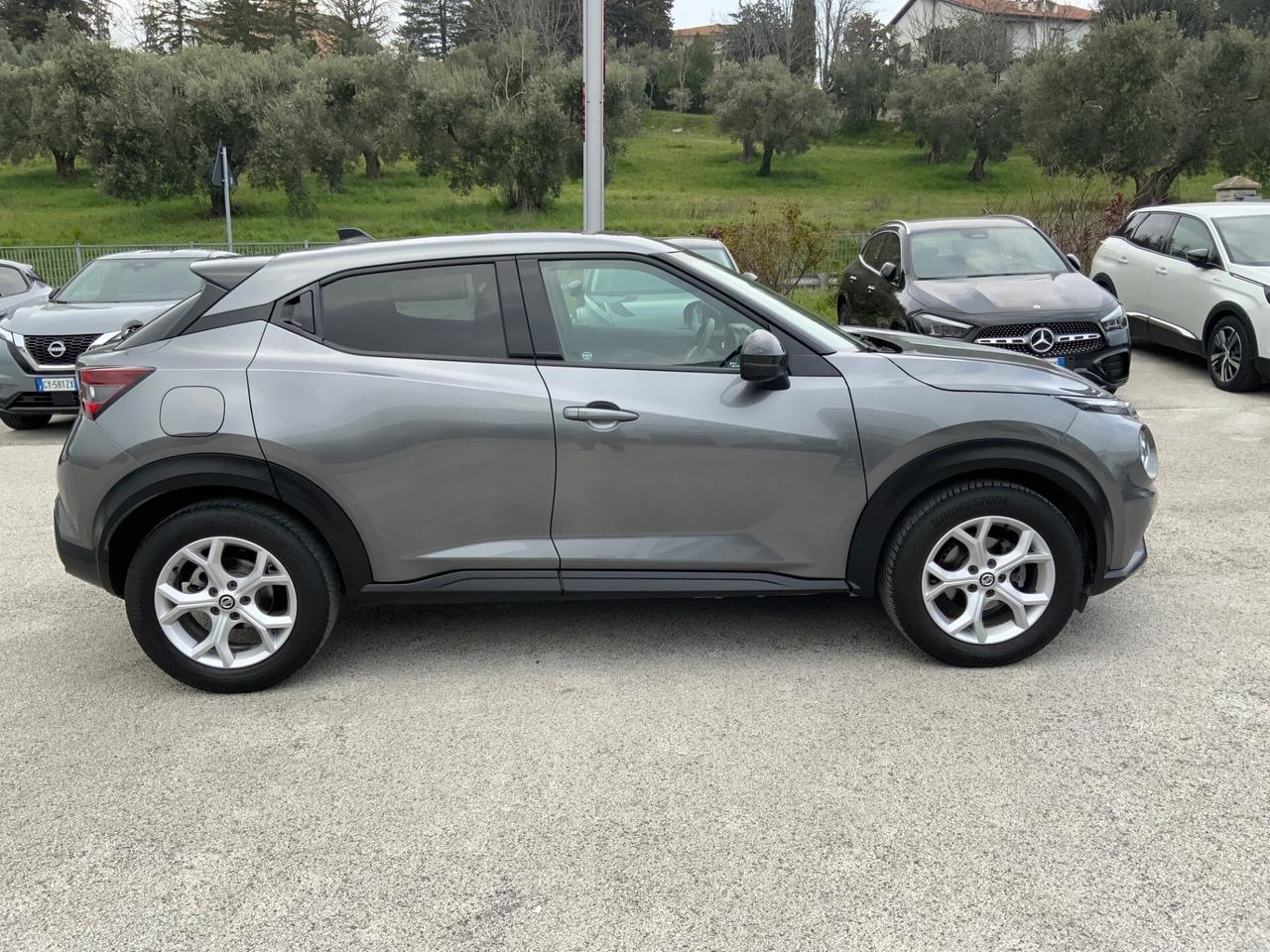 Nissan Juke 1.0 DIG-T 114 CV N-Connecta