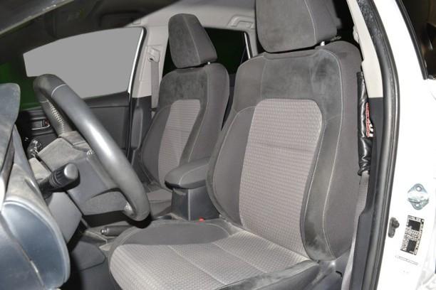 TOYOTA AURIS 1,8 hybrid e-CVT