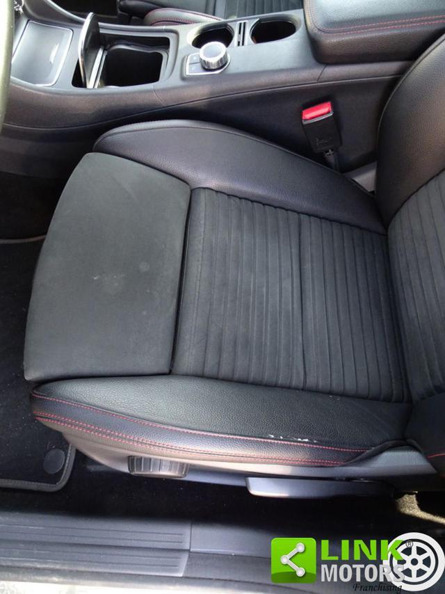 MERCEDES-BENZ CLA 200 Premium 156 CV CAMBIO AUTOMATICO