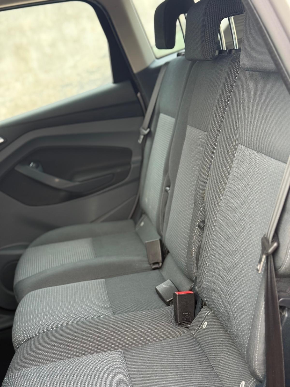 Ford C-Max 1.6 TDCi 115CV Titanium Business