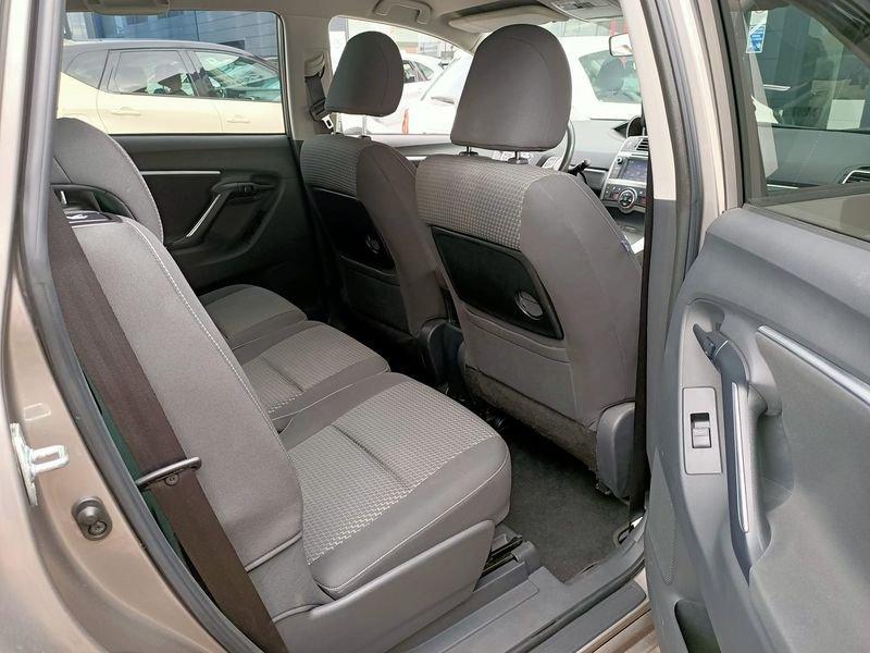 Toyota Verso 1.6 d-4d Active 7p.ti mt 1.6 D-4D Active 7 posti