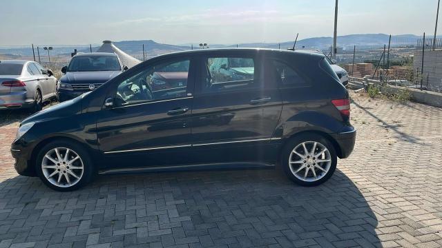 Mercedes-Benz B 180 B 180 cdi
