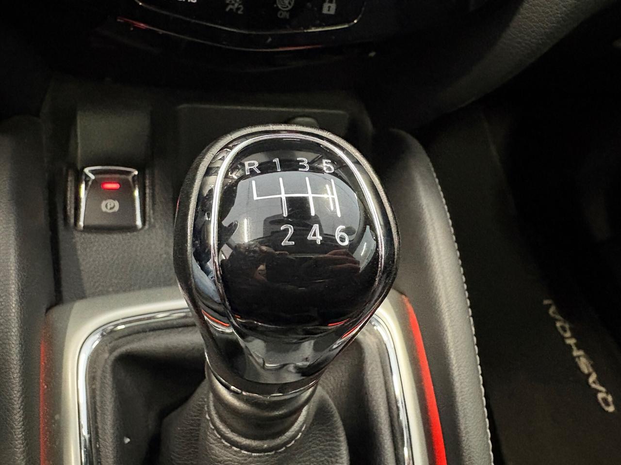 Nissan Qashqai N-CONNECTA 1.2 DIG-T 115 CV 6mt UNICO PR.