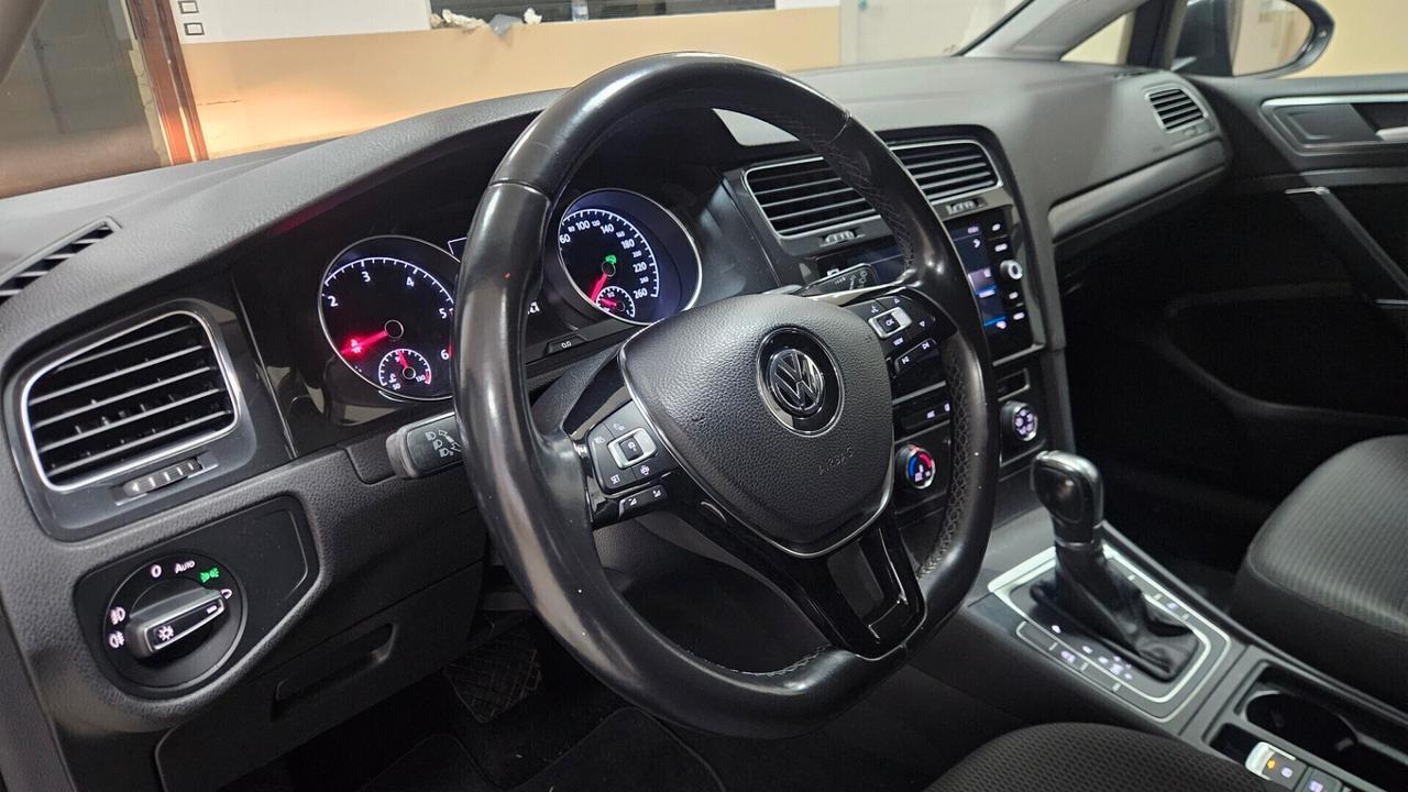 Volkswagen Golf 1.6 TDI 115 CV 5p. Executive BlueMotion Technology