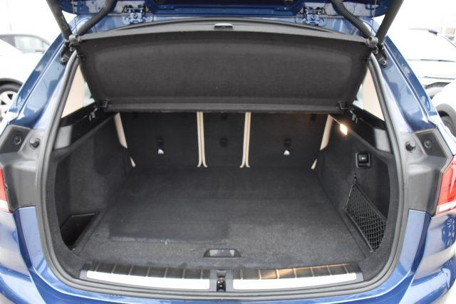 BMW X1 sDrive18d xLine *Led, Pelle*