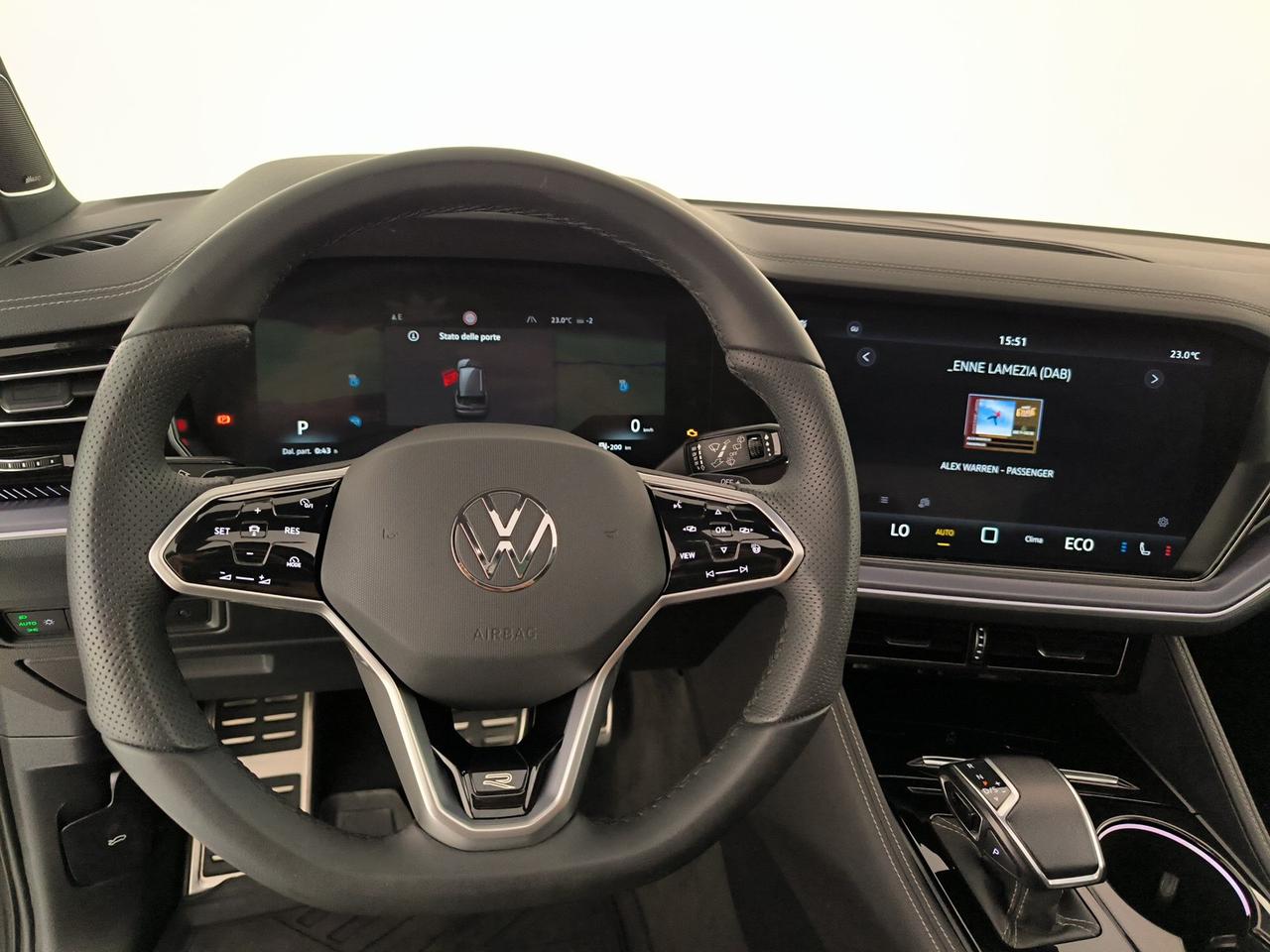 Volkswagen Touareg 3.0 v6 tdi scr r-line 231cv auto