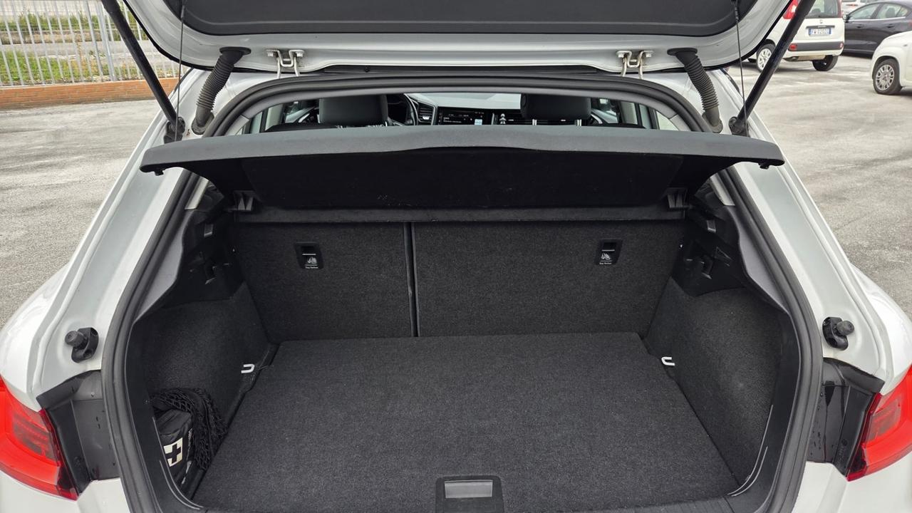 Audi A1 citycarver 30 TFSI S tronic