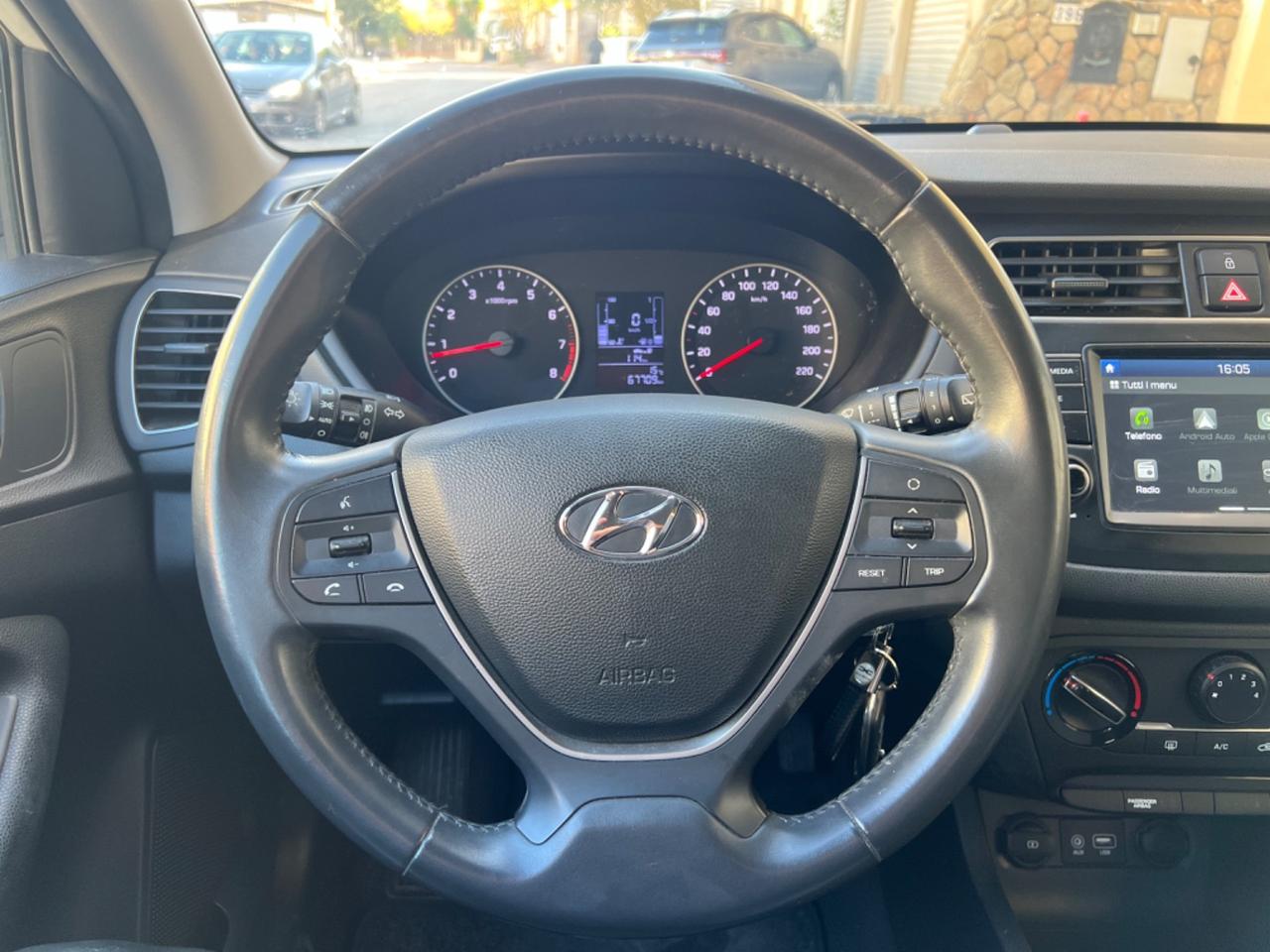 Hyundai i20 1.2 5 porte Connectline
