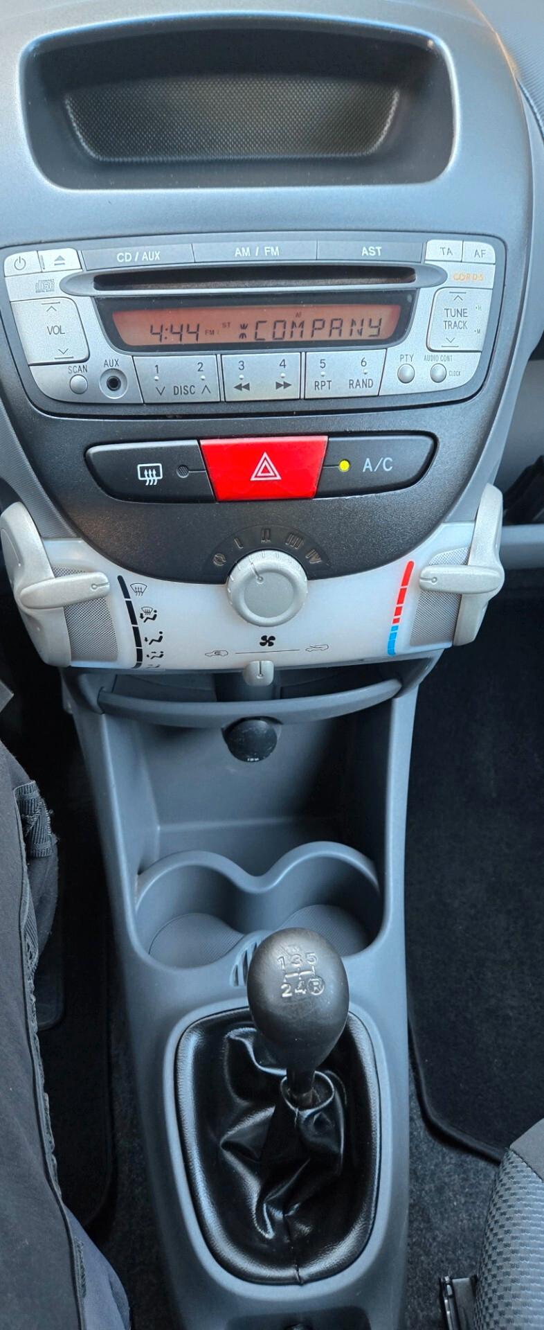 Toyota Aygo 1.0 12V VVT-i 3 porte Sol