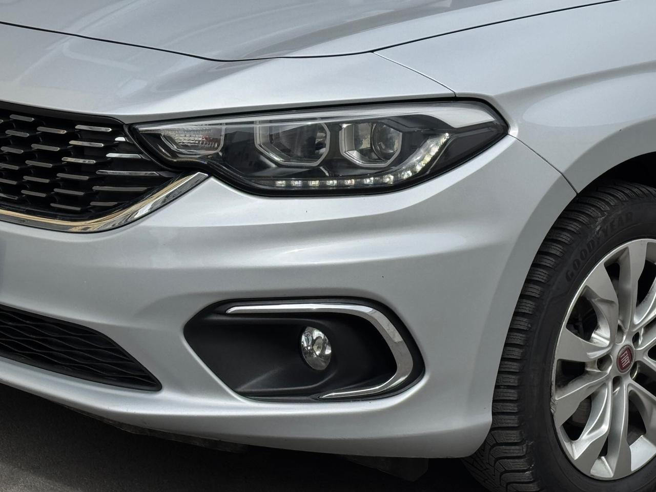 Fiat Tipo 1.6 Mjt SW Lounge automatica