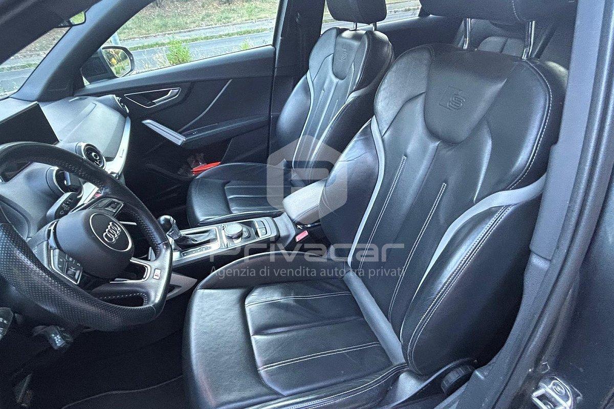 AUDI Q2 40 TFSI quattro S tronic Business