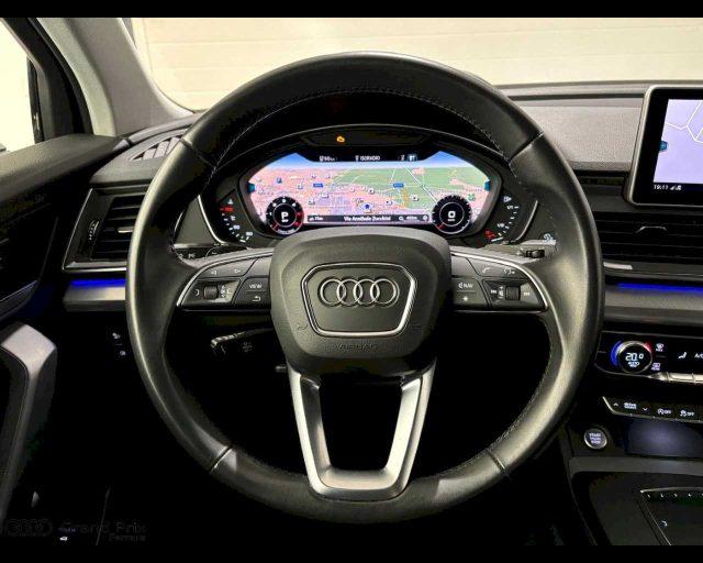 AUDI Q5 40 TDI quattro S tronic Sport