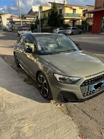 Audi A1 SPB 40 TFSI S tronic Identity Black
