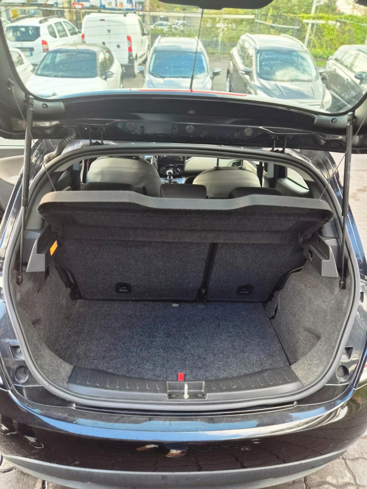 Lancia Ypsilon 1.2 69 CV 5 porte S&S Platinum
