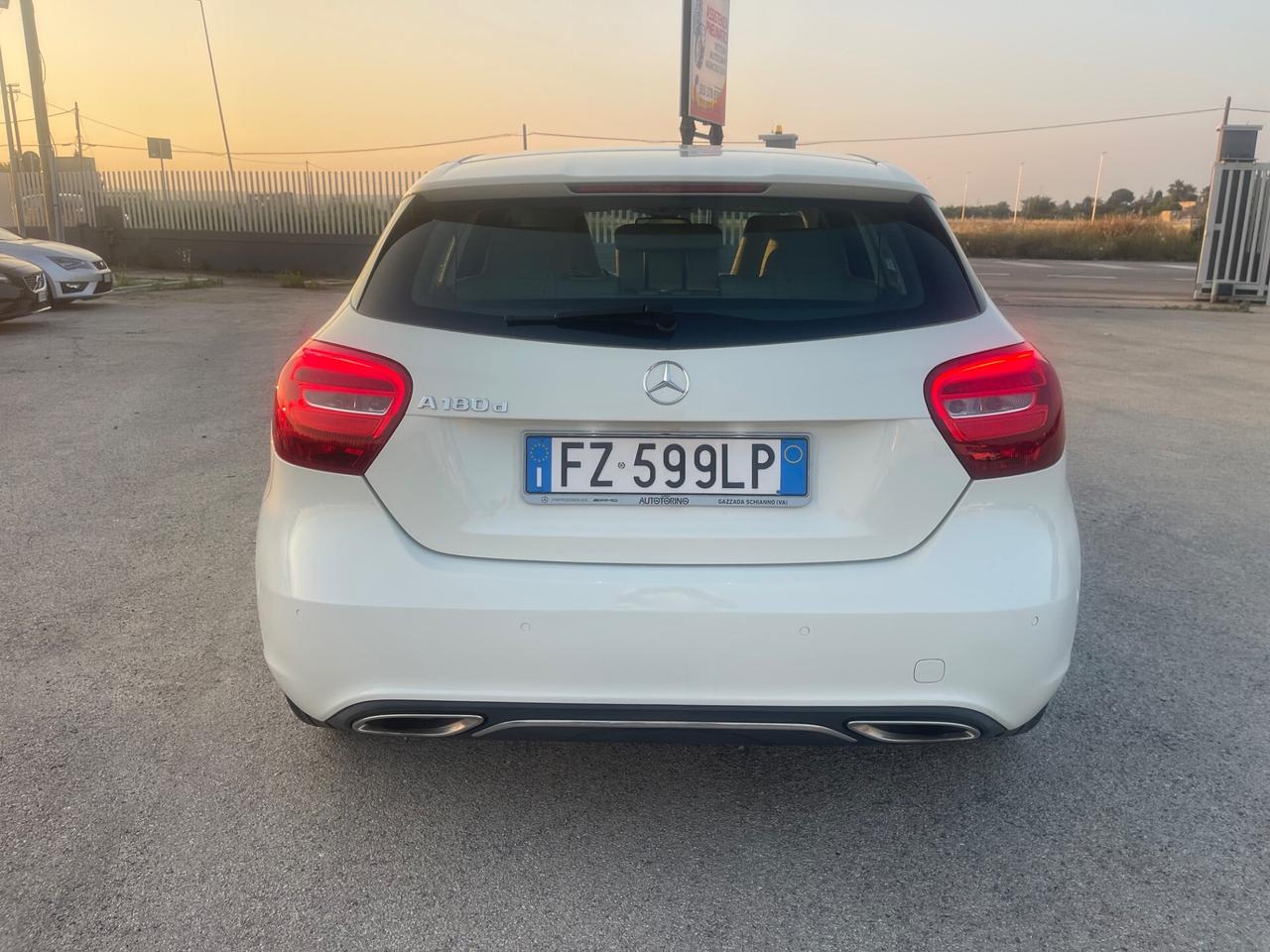 MERCEDES A 180 CDI 110CV SPORT EDITION FULL MY17