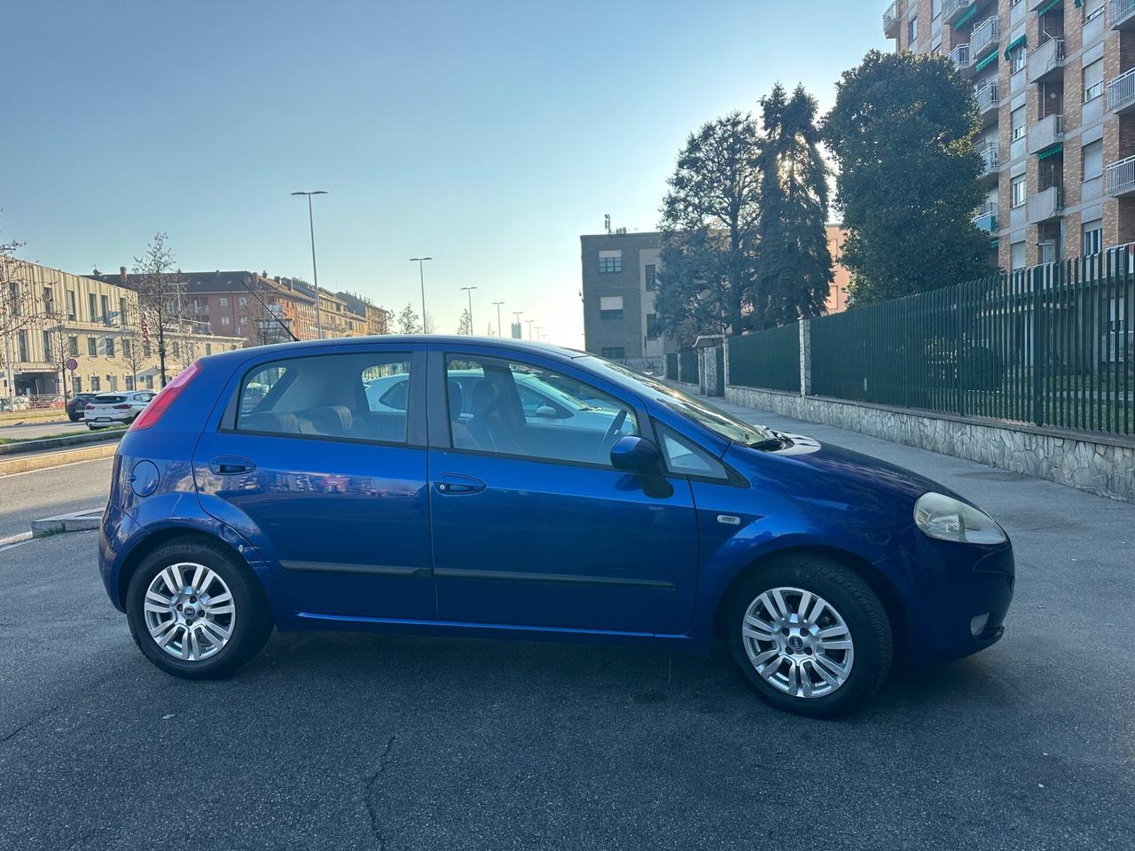 Fiat Grande Punto 1.2 5 porte Dynamic gpl