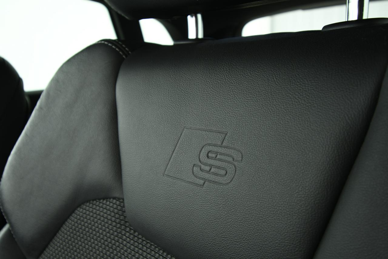 AUDI Q5 40 2.0 tdi Sport quattro 190cv s-tronic S line x2 FULL LED+C19"