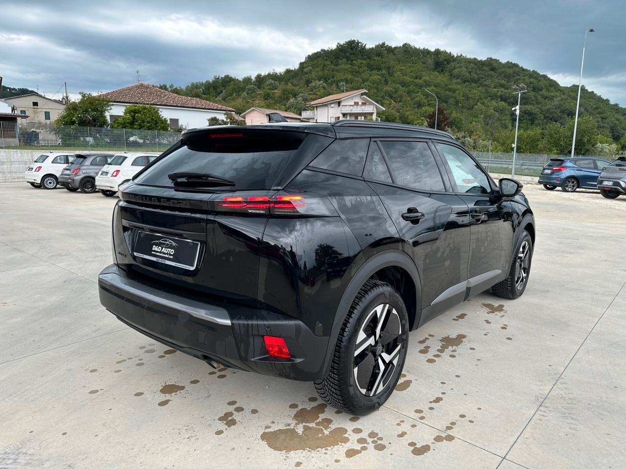 Peugeot 2008 PureTech 100 S&S Allure