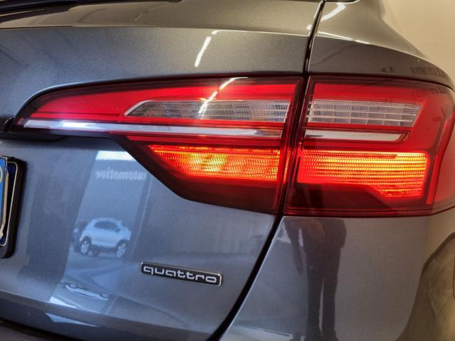AUDI A4 Avant 45 TFSI quattro S tronic S LINE