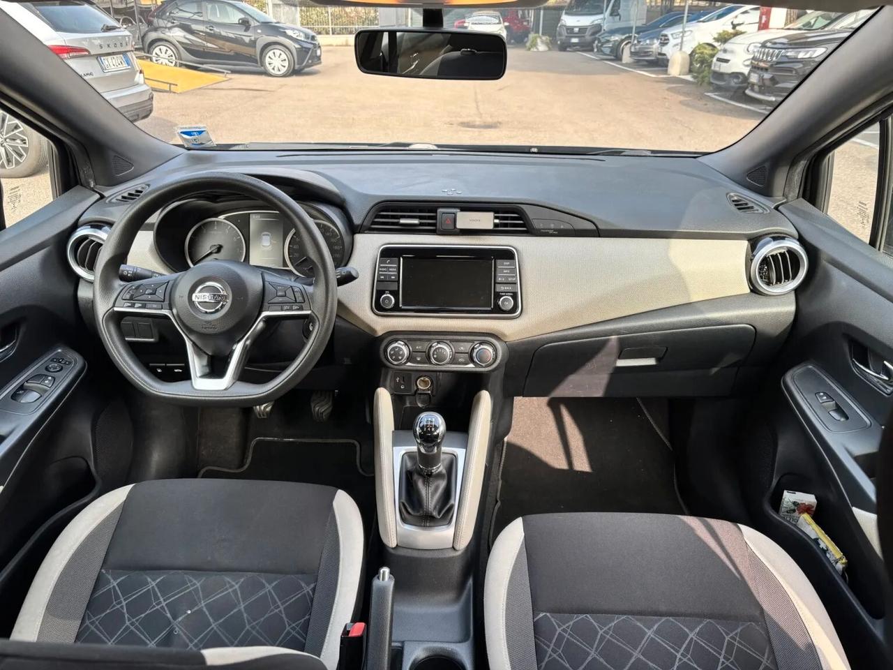 Nissan Micra 1.0L 12V 5 porte Visia