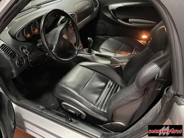Porsche Boxster 2.5i 24V cat