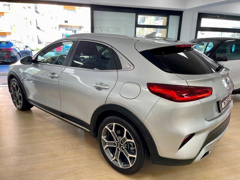 KIA Xceed Xceed 1.6 CRDi 136 CV MHEV DCT High Tech