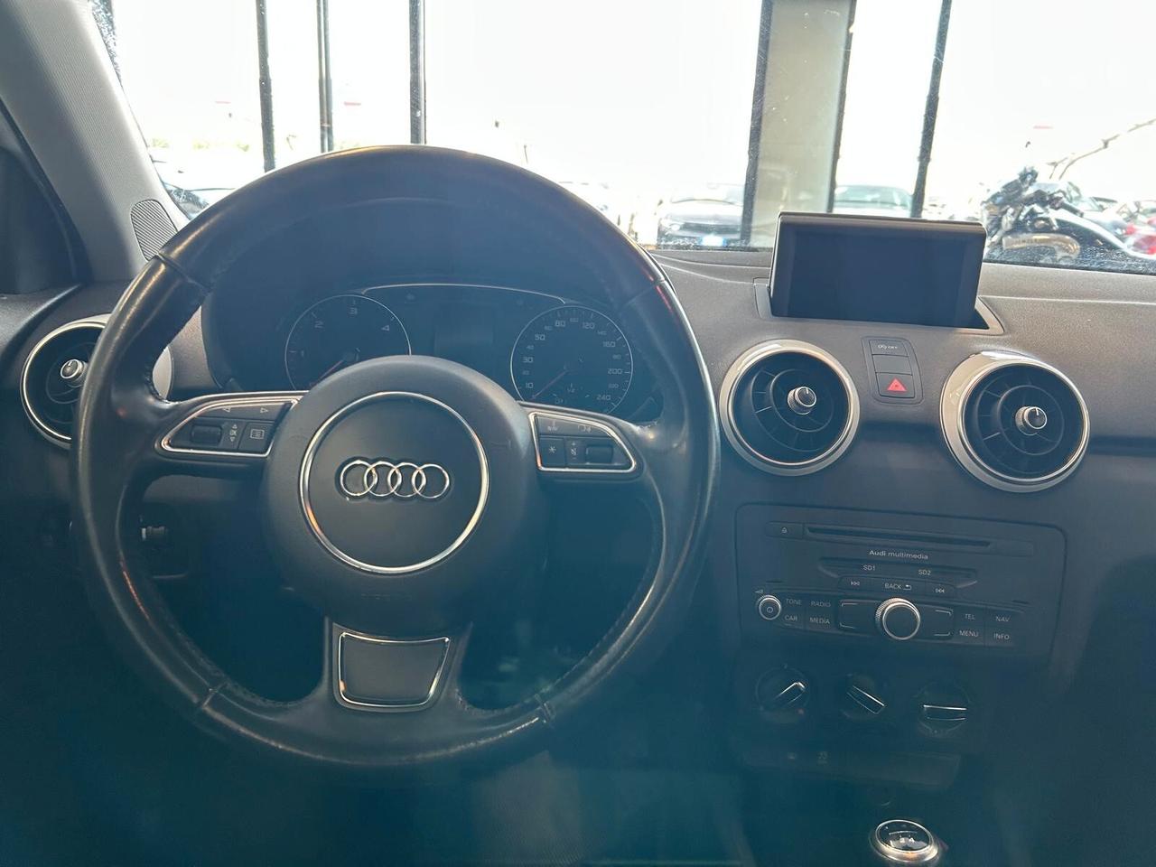 Audi A1 SPB AMBITION 1.6 TDI 90 CV 5mt
