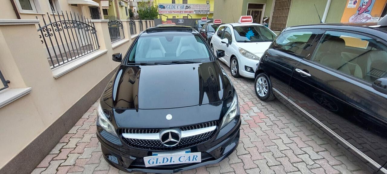 CLA 200 AUTOMATIC PREMIUM DARK NIGHT 140 CV AMG NAVI PELLE TELEFONO FULL FULL TETTO APRIBILE