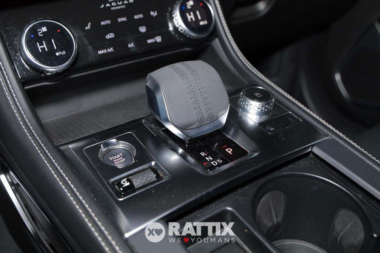 Jaguar F-Pace 2.0d i4 Mhev 204CV R-Dynamic Black AWD Auto + tetto panoramico