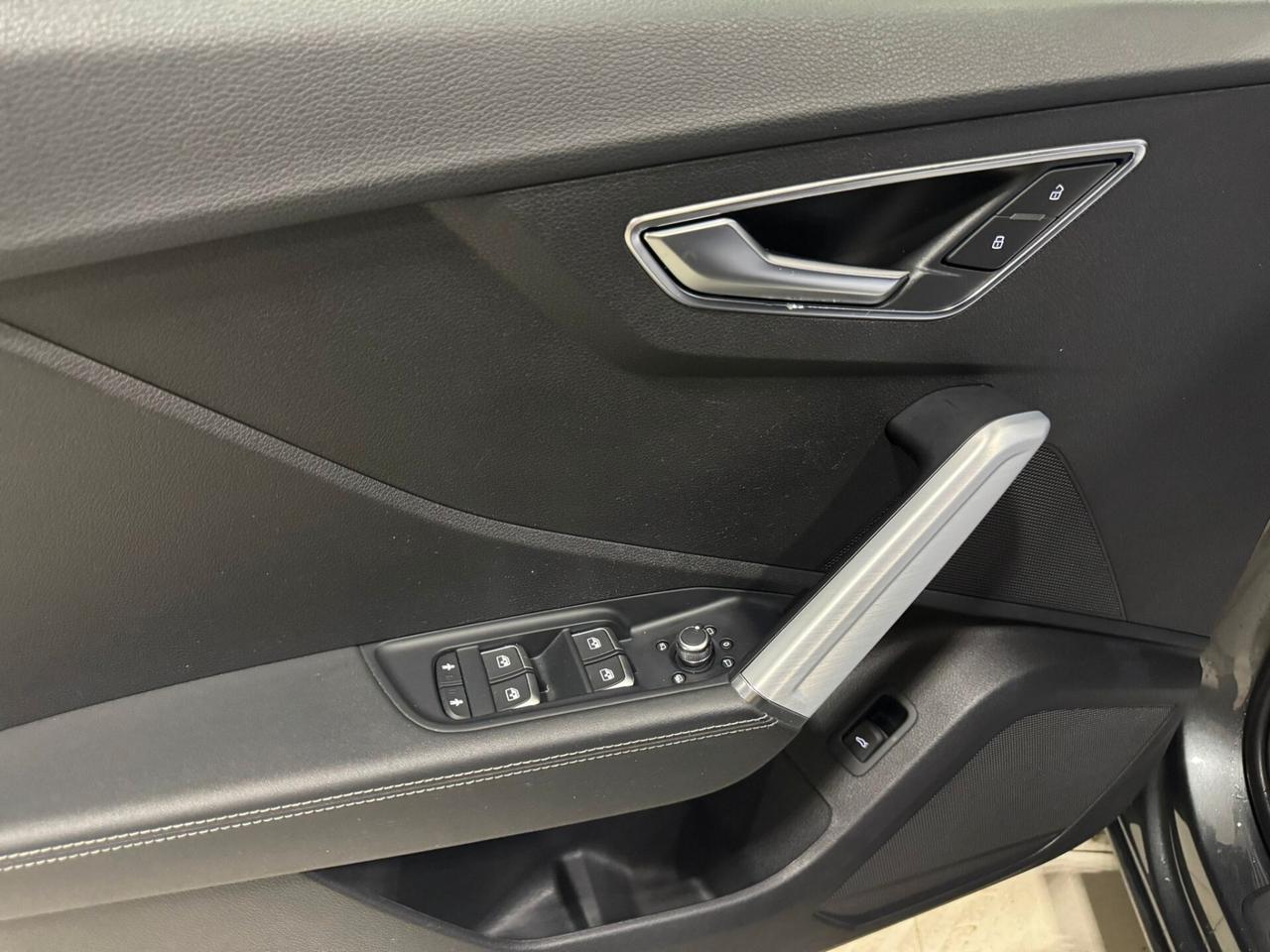 Audi Q2 SQ2 TFSI quattro S tronic